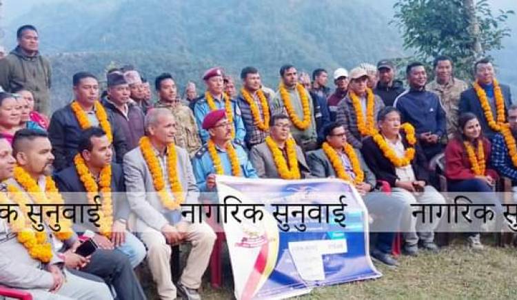 जनताको गुनासो सुन्न दुर्गम बस्ती स्याउलीबाङ्ग पुग्यो प्रहरी प्रशासन
