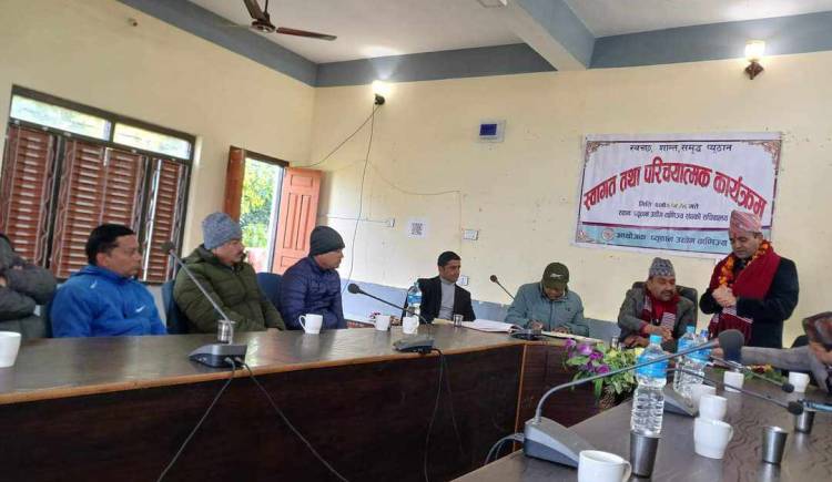 प्युठान उद्योग बाणिज्य संघ द्वारा नवआगन्तुक प्रमुख जिल्ला अधिकारीलाई स्वागत 