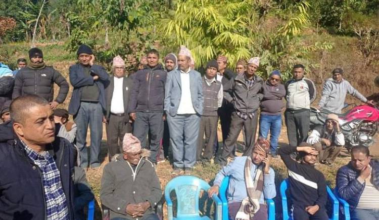 स्वर्गीय हजुरबुवाको स्मृतिमा डा : शैलेन्द्र गिरीले गरे शैक्षिक अक्षयकोषको घोषणा