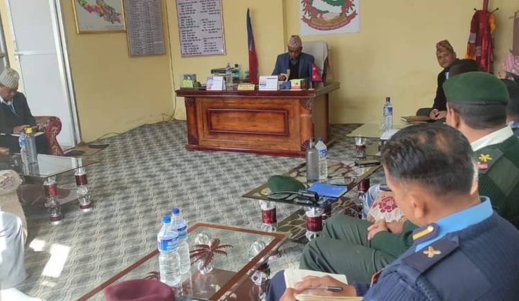 अब फराकिलो हुने भयो,प्युठान नगर भित्र खुम्चिएको सडक