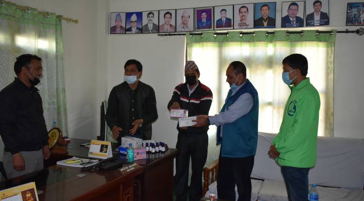 मेडिकल सामाग्री वितरण 