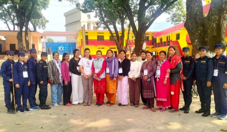 मतदान अधिकृतदेखि सुरक्षासम्म सबै महिला : बाग्दुलाको नमुना मतदान केन्द्र