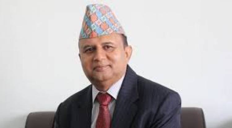 मुख्यमन्त्री पोखरेल सवार गाडीमाथि ढुंगा प्रहार, प्रहरीद्वारा हवाई फायर ६ जना पक्राउ