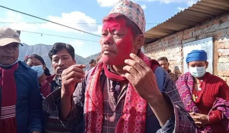 प्युठानमा एमालेबाट निर्वाचित वडा सदस्य माओवादी केन्द्रमा प्रवेश