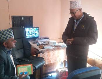 माण्डवी गाउँपालिका अध्यक्ष अधिकारी द्वारा बिध्यालय अनुगमन 