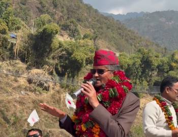 सूर्य थापाका अनुसार,प्युठानमा एमालेप्रति भरोसा बढ्दै