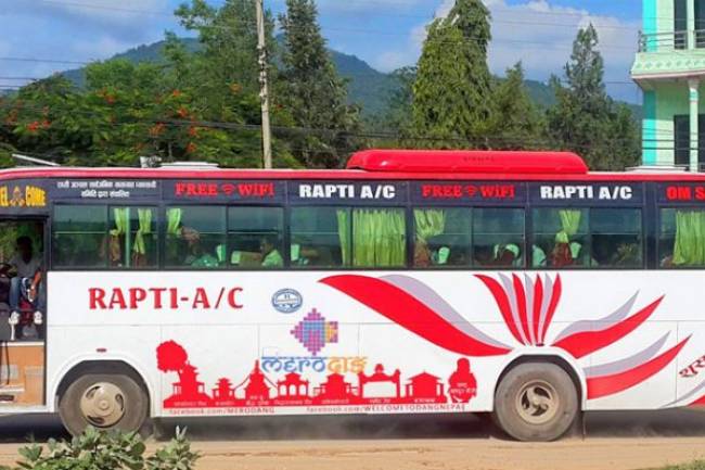 रुपन्देहीमा चल्न थाल्यो सार्वजनिक बस