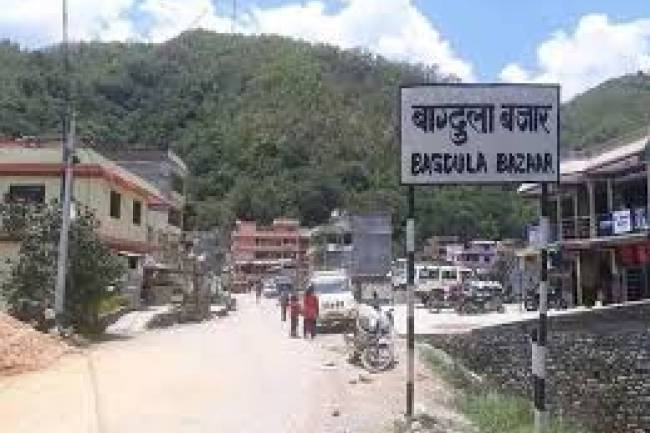 प्युठानमा समुदाय स्तरमै कोरोना पुष्टि, गरियो लकडाउन स्थानियमा त्रास