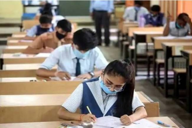 सबै परीक्षाहरु स्थगित गर्न सीसीएमसीको सिफारिस