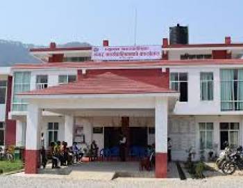 सुत्केरीलाई निशुल्क एम्बुलेन्स सेवा उपलब्ध गराउँदै प्युठान नगरपालिका